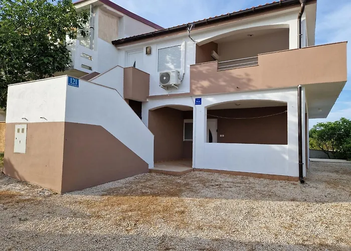 Apartman Gemuetliche Ema In By Interhome *